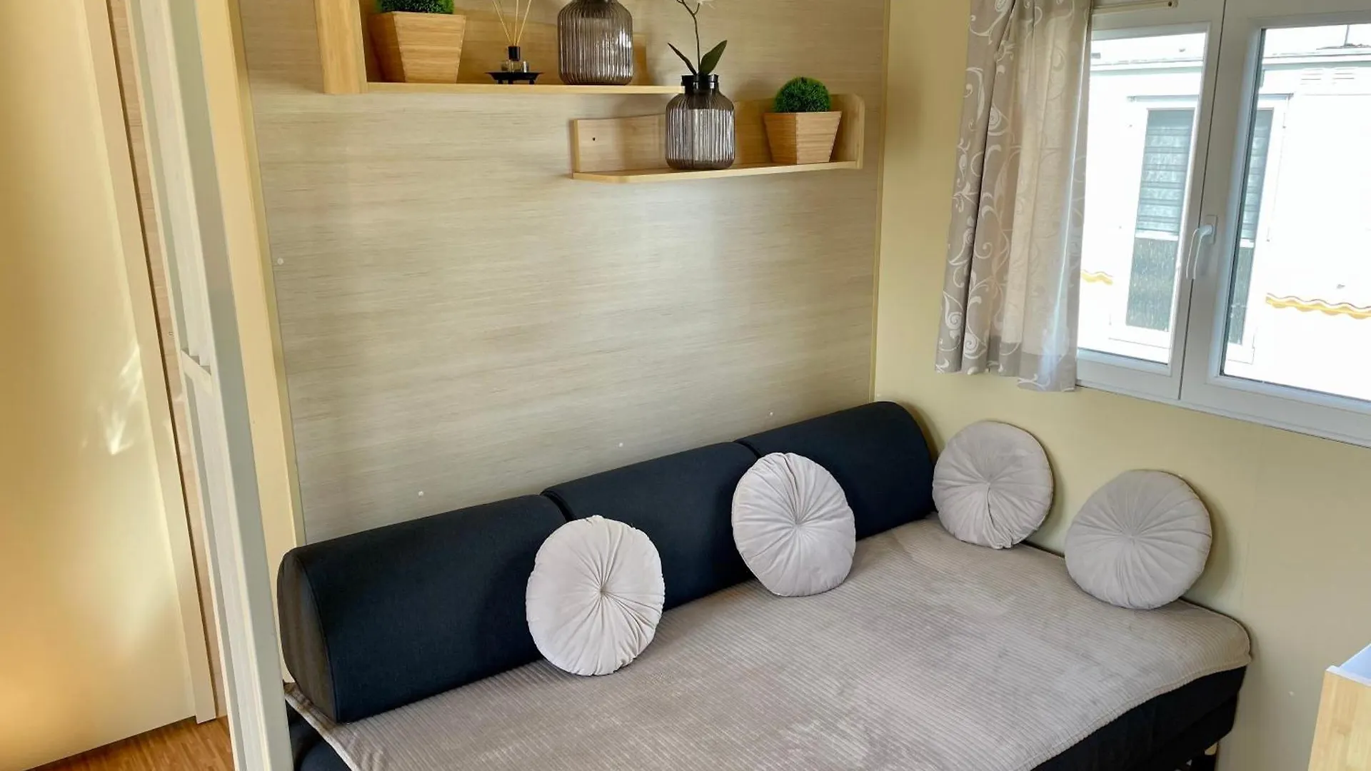 Nordsee Glamping Mobilheimchaletstacaravan بريدين بيت للعطل